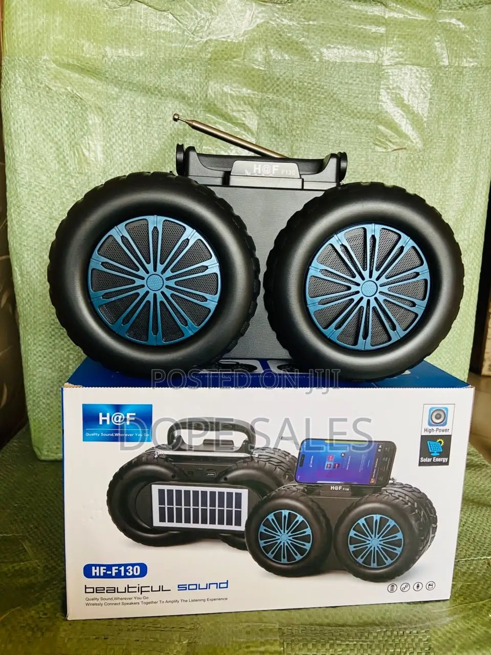 Super Bass Robots
