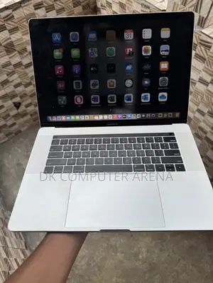 Laptop Apple MacBook Pro 8GB Intel Core I7 SSD 256GB