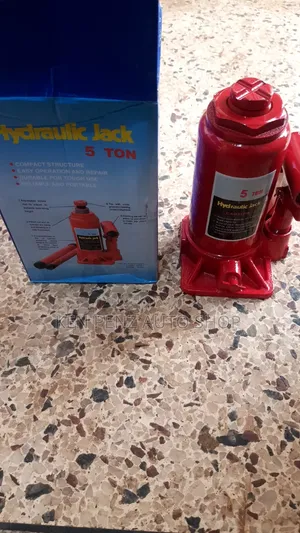 5 / Five Tonne Hydraulic Jack