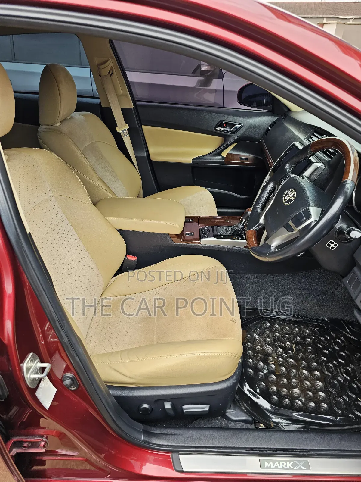 Toyota Mark X 2013 Maroon