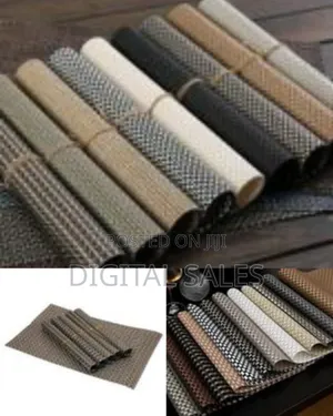 Rectangular Vinyl Plastic Placemats Set of 6 Washable Heat Resist0