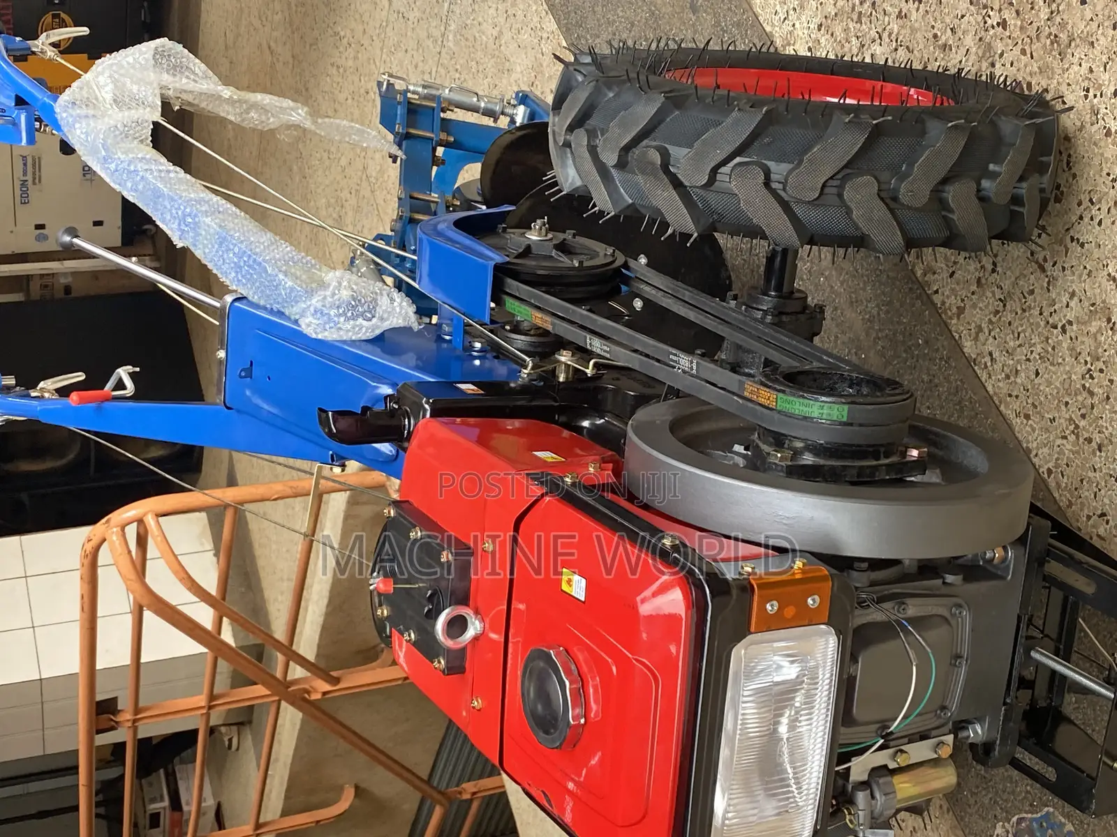 Heavy Duty Ploughing Tractor With Discs 14hp
