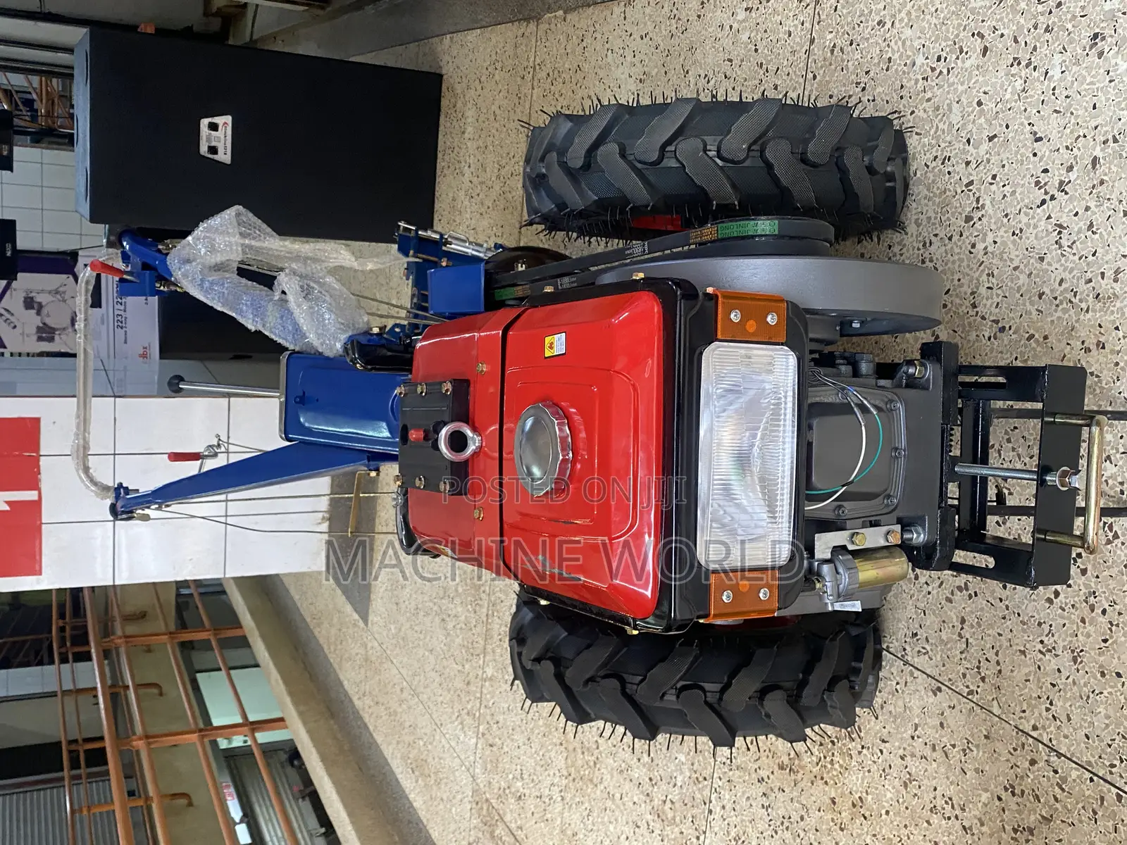 Heavy Duty Ploughing Tractor With Discs 14hp