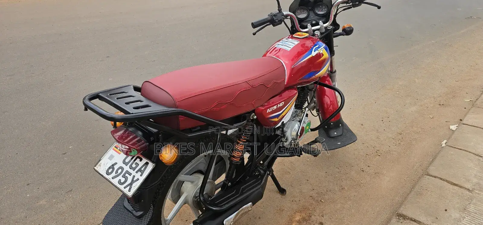 Bajaj Boxer 125 2024 Red