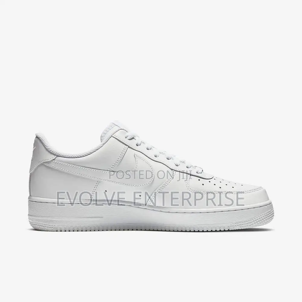 Nike Air Force 1 '07 Sneakers