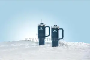 Stanleyquencher H2.0 Tumbler With Handle and Straw