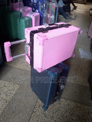 Noble Portable Travelling Portable Bag. ( Pink)
