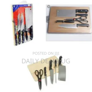 Wooden Chopping Board With Knives - Brown