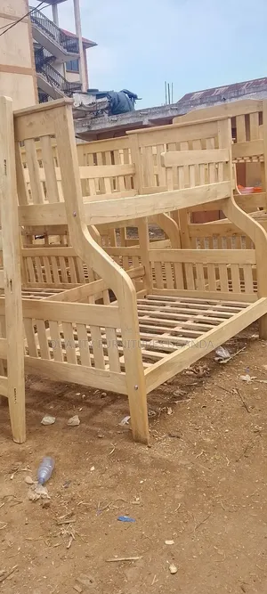 Wooden Headboard Decker