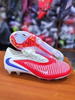 Nike Phantom 6 Low Elite Ag Football Boots Original