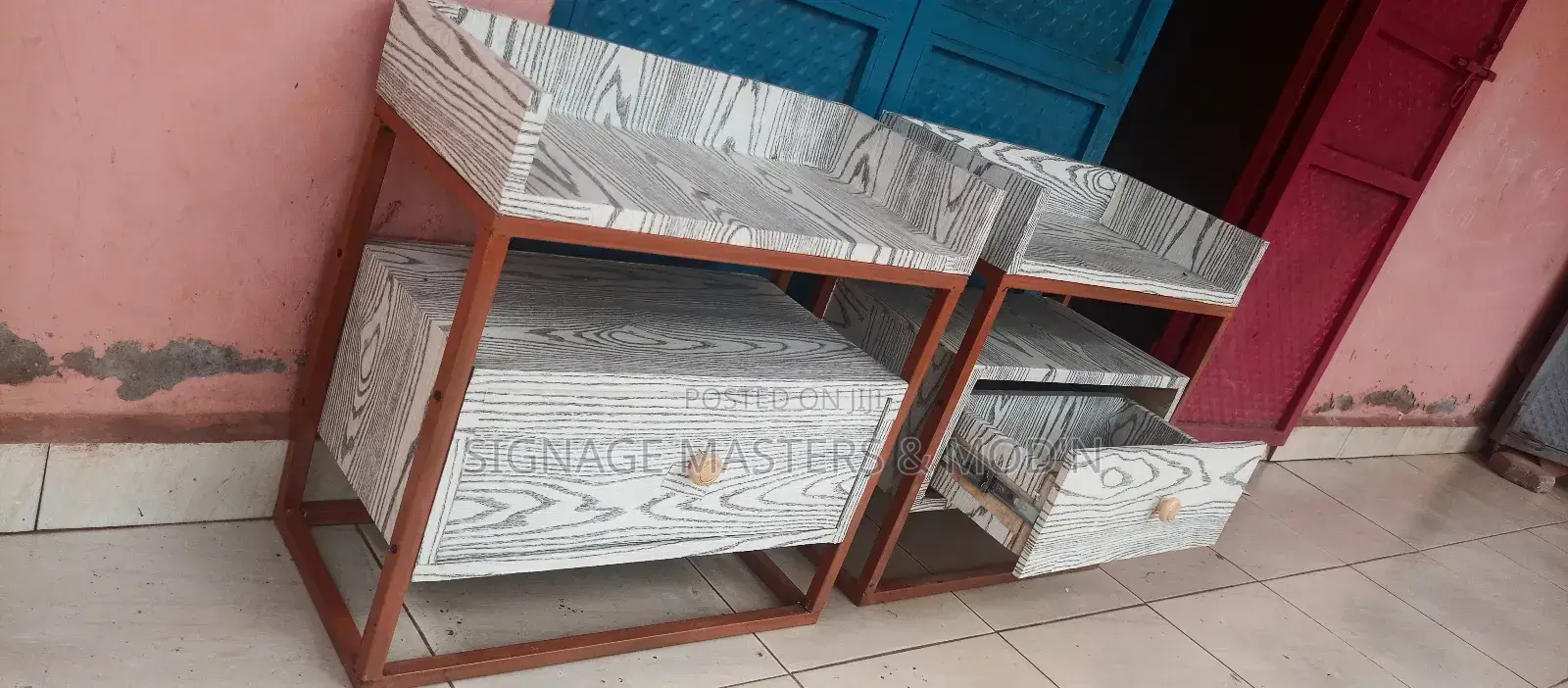 Laminated Bed Side Tables