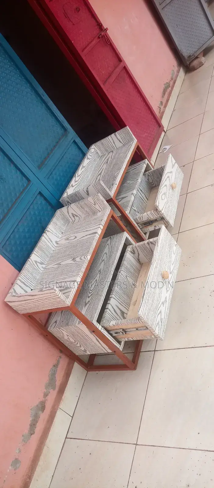 Laminated Bed Side Tables
