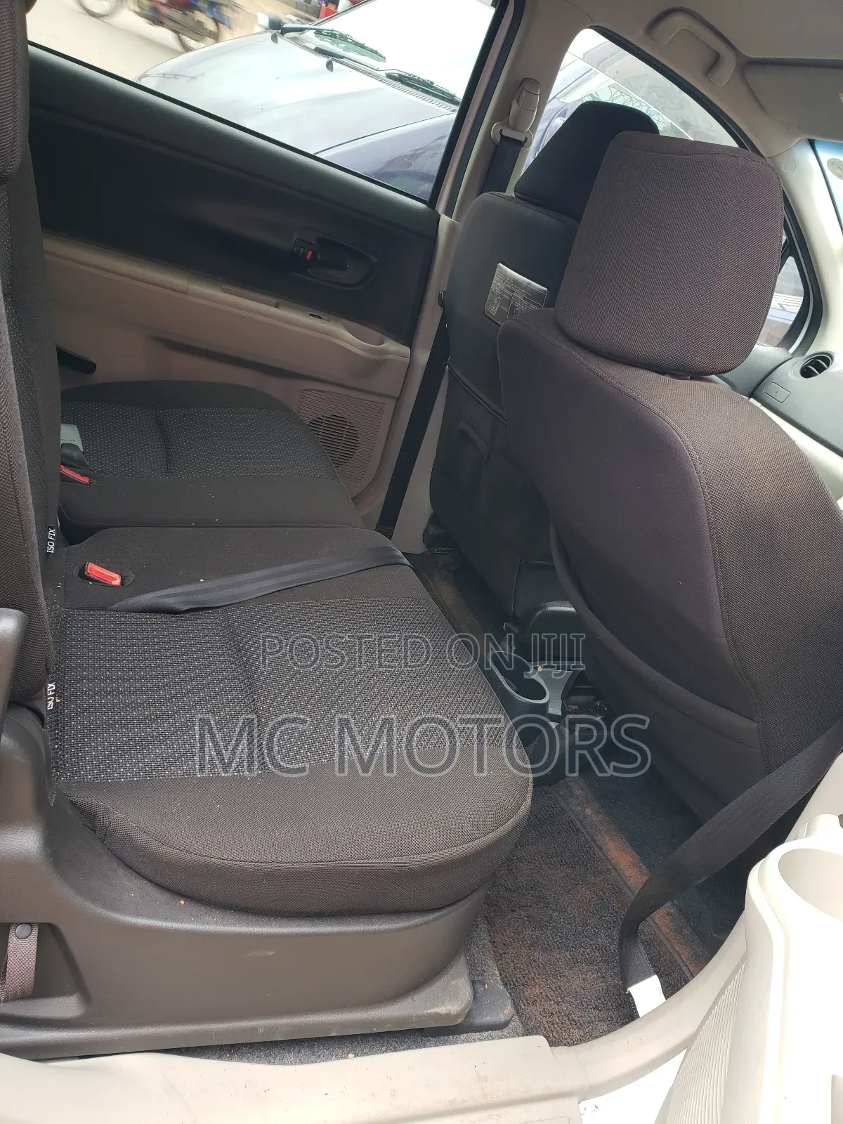 Toyota Passo Sette 1.5 AWD 2011 White