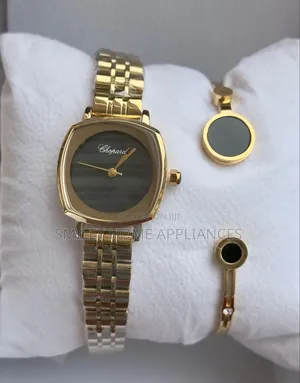 Women's Original Chopard Wrist Analog Time Piece at 20% Discount