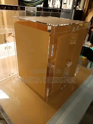 Clear Display Showcase
