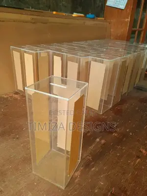 Clear Acrylic Boxes