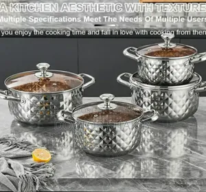 Strong Stainless Steel Diamond Pattern Cookware Set With Lids