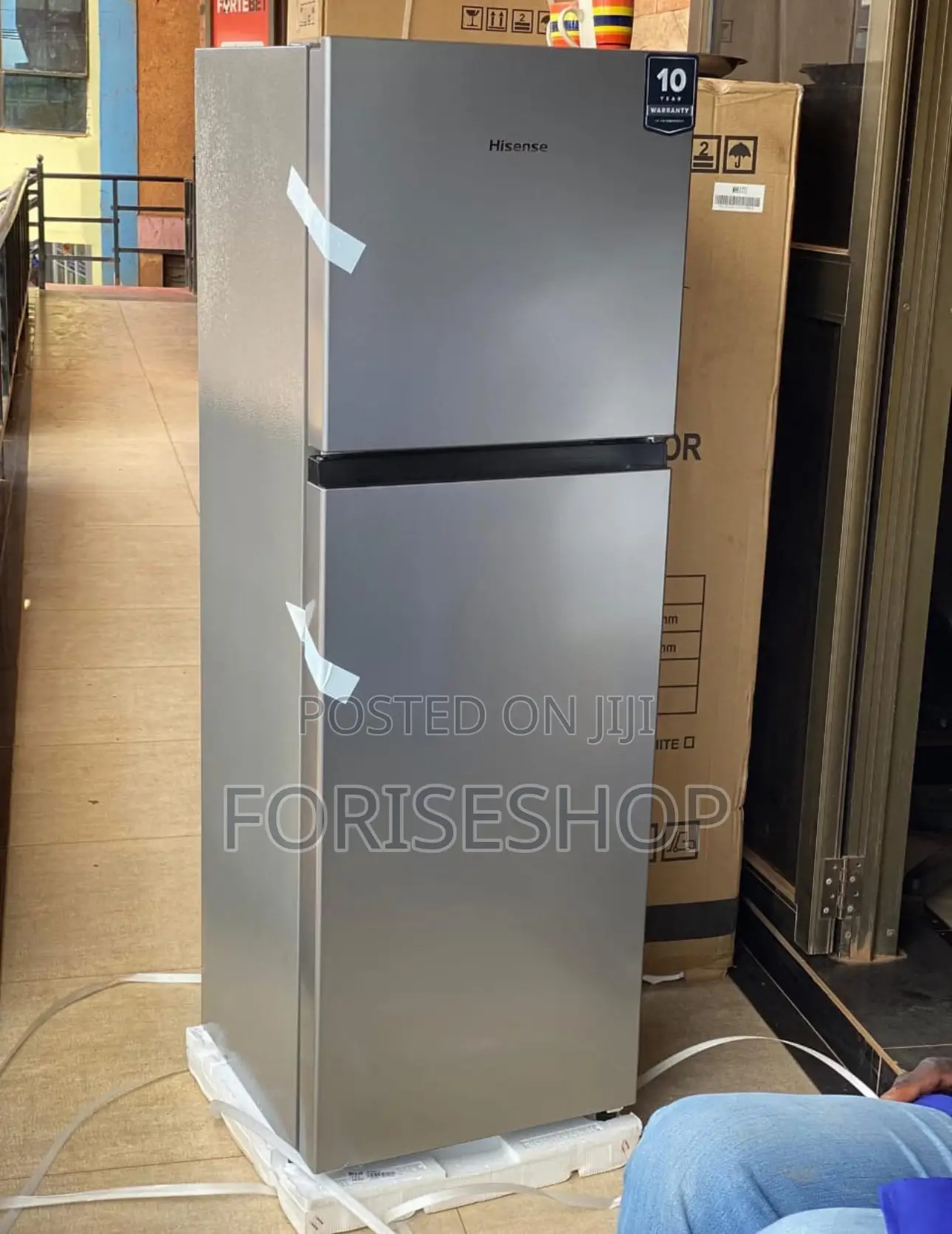 Hisense 200 Litres Double Door Fridge