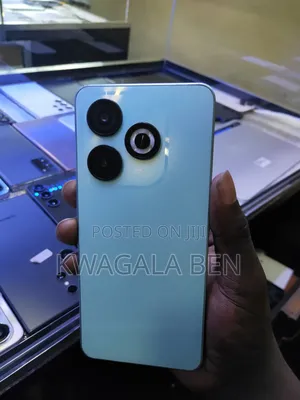 Infinix Smart 8 64 GB Green