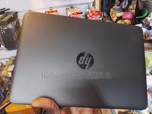 Laptop HP EliteBook 820 G2 4GB Intel Core I3 HDD 500GB