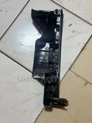 Hiace Drone Bumper Lock / Support