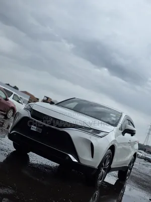 Toyota Harrier 2.0 2020 Pearl