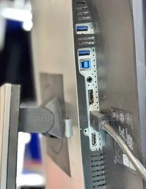 Dell 27.9 Inch Screen Ips Type C Hdmi Dp