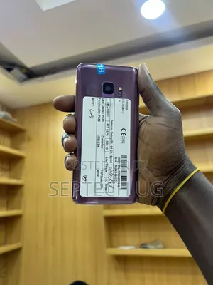 New Samsung Galaxy S9 64 GB Purple