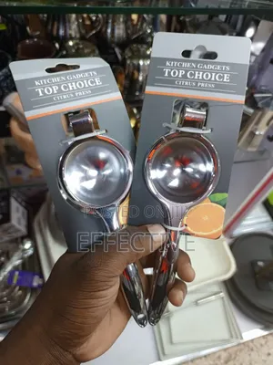 Manual Citrus Press