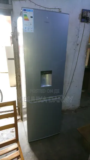 Hisence 341l Fridge