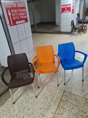Advanced Plastic Chairs Plastic Chairs Armrests