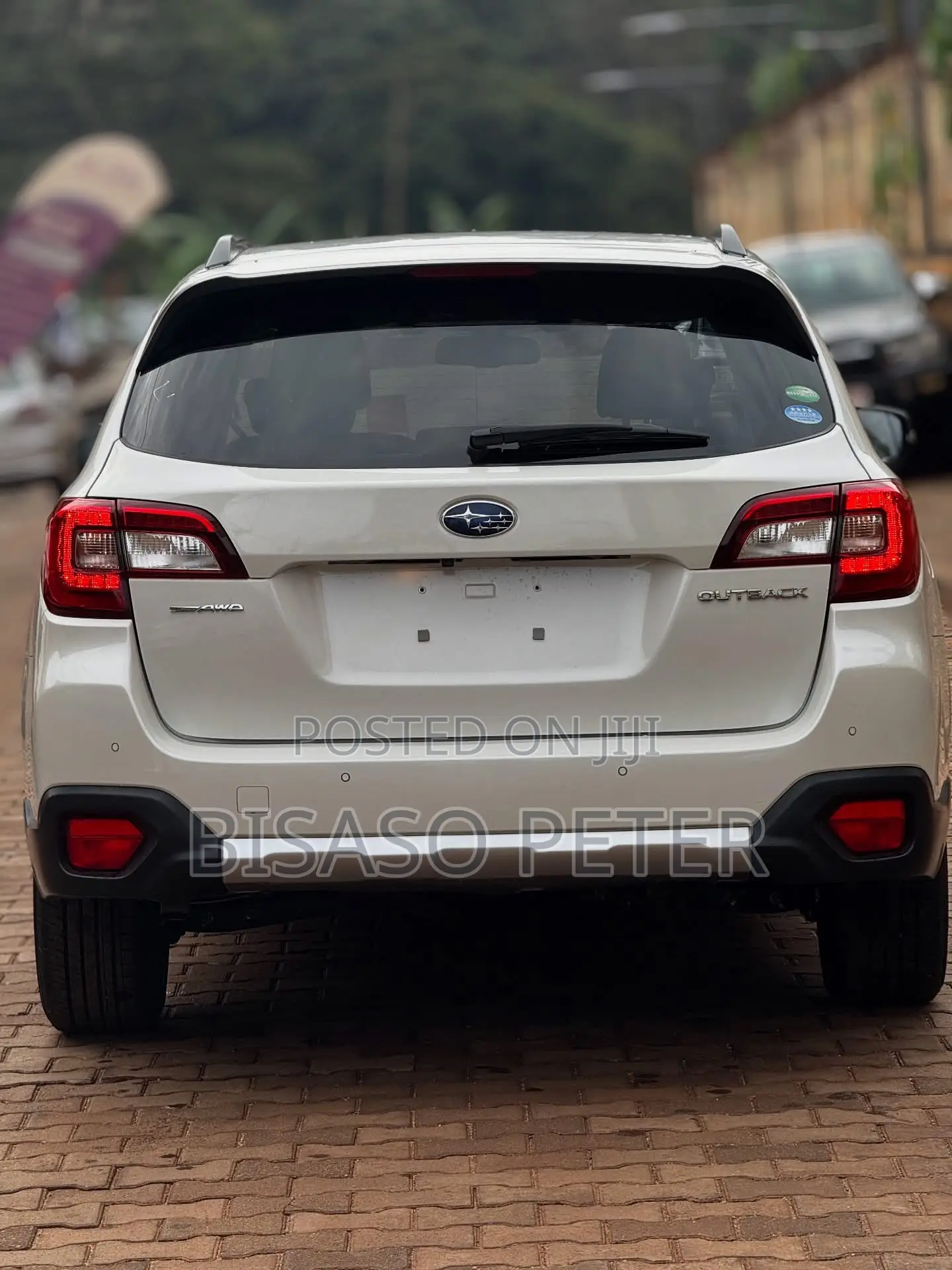 Subaru Outback 2.5i Premium AWD 2017 White