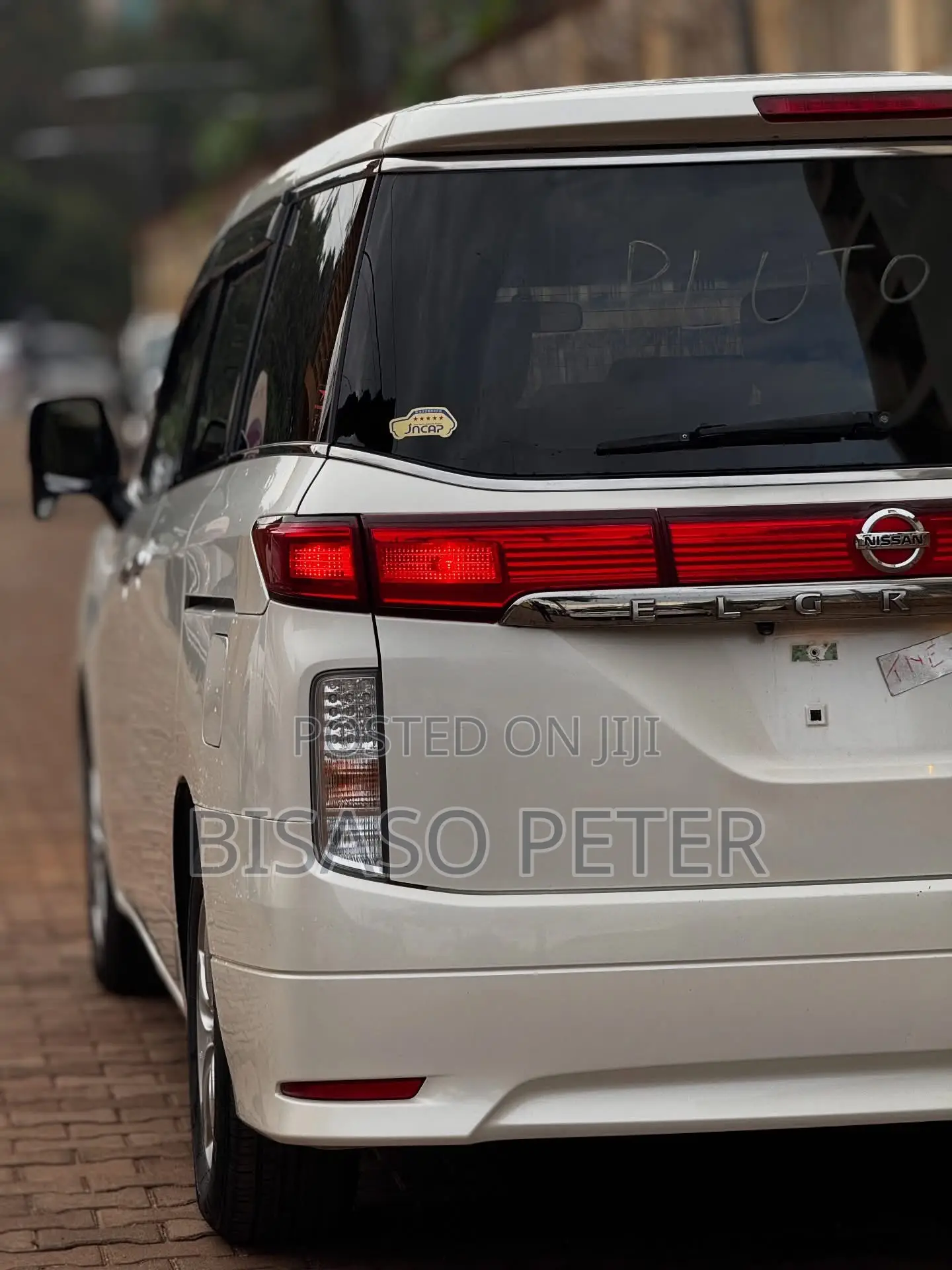 Nissan Elgrand 2016 White