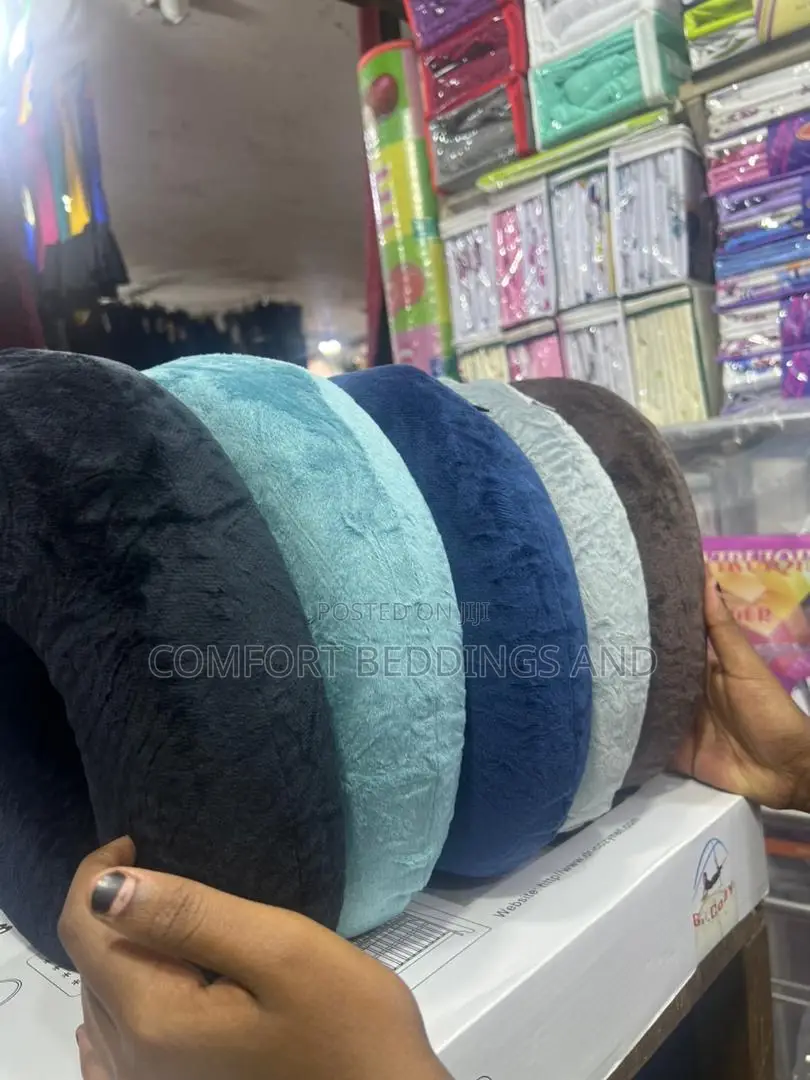 Round Travel Neck Pillow