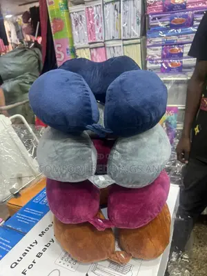 Round Travel Neck Pillow