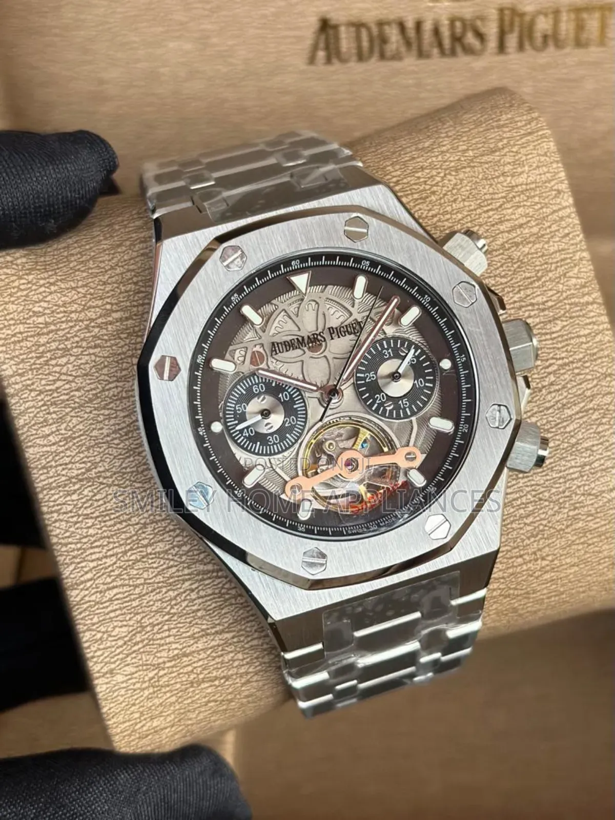 Brand New Authentic Automatic Audemars Piguet Men's Wrist Time Piece