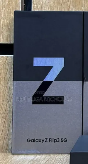 New Samsung Galaxy Z Flip 3 256 GB Gray