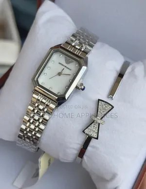 Empori Armani Women's Original Fancy Time Piece With Bracelet