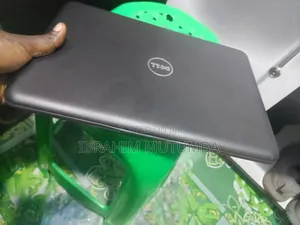 Laptop Dell Latitude 3380 8GB Intel Core I3 HDD+SSD 500GB