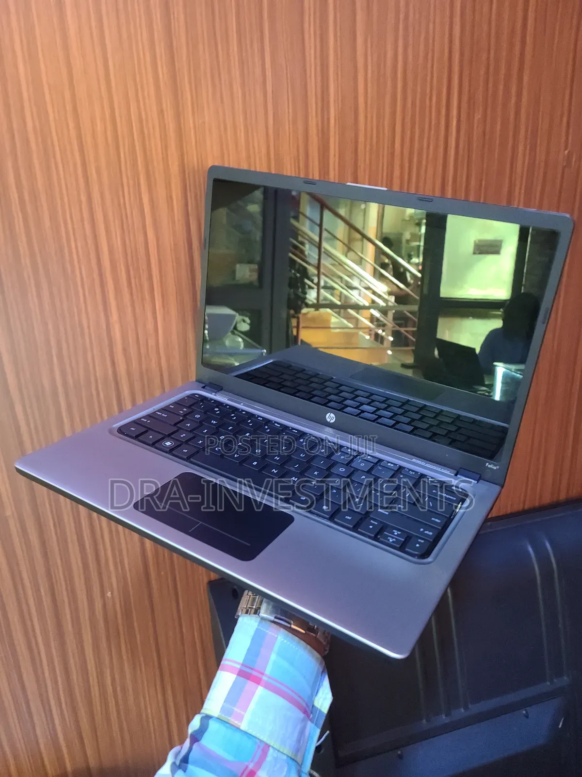 New Laptop HP Folio 13 8GB Intel Core I5 SSD 256GB