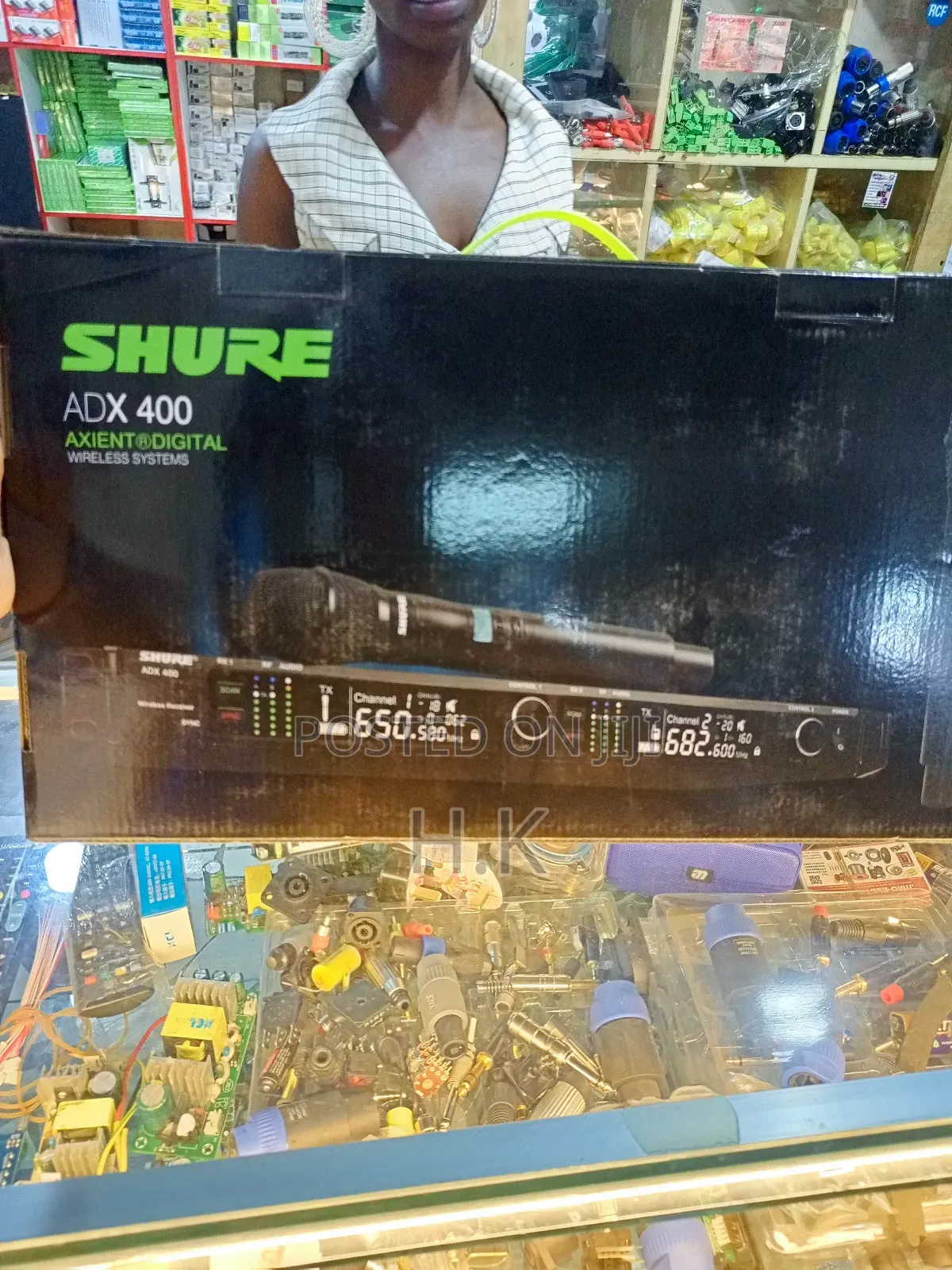 Shure Adx 400 Axient Digital Wireless System.