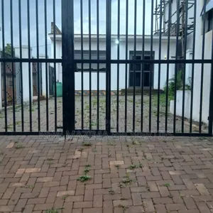 3bdrm House in Namasuba Town, Central Division for sale