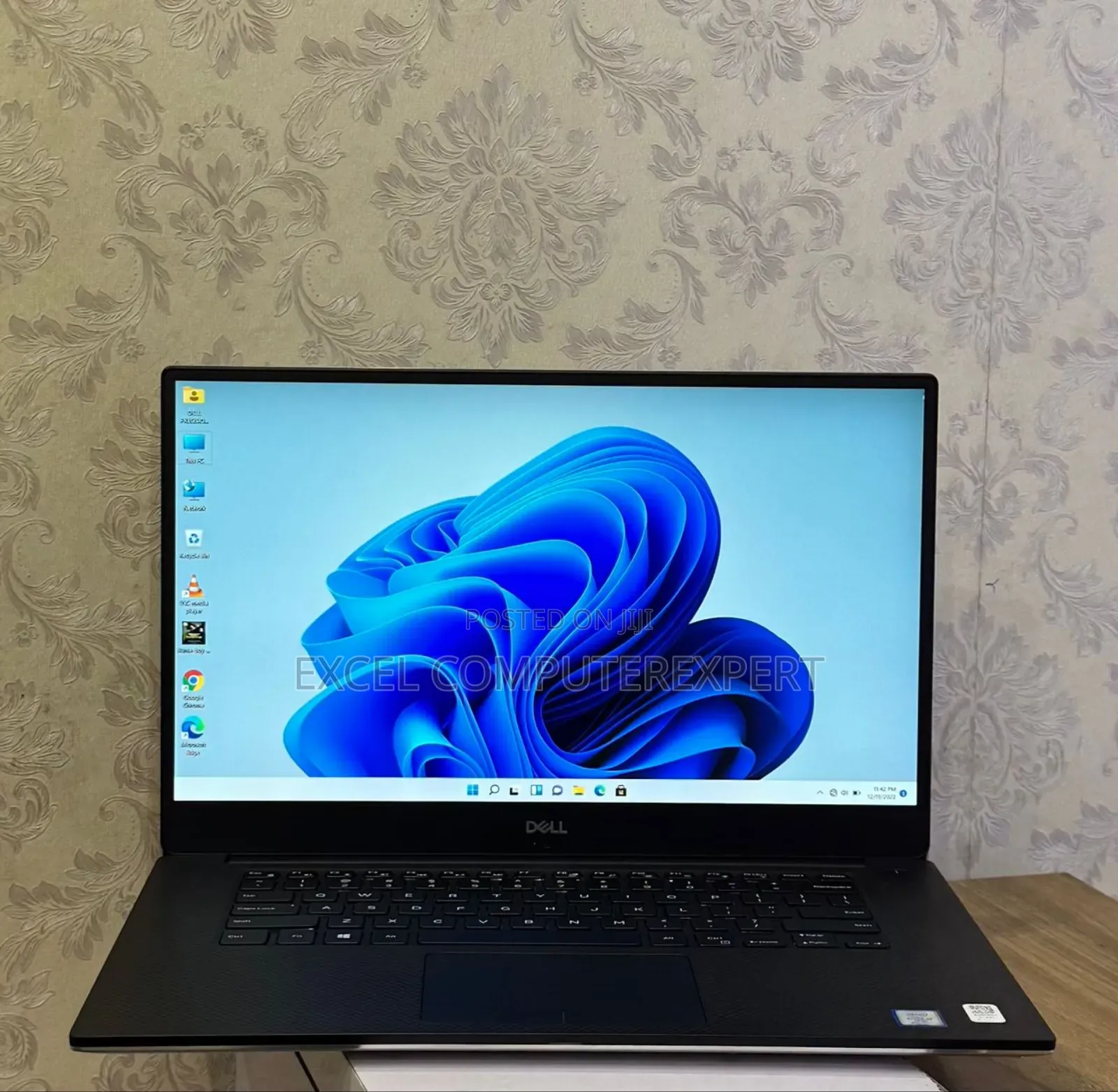 New Laptop Dell Precision 5530 16GB Intel Core I7 SSD 512GB