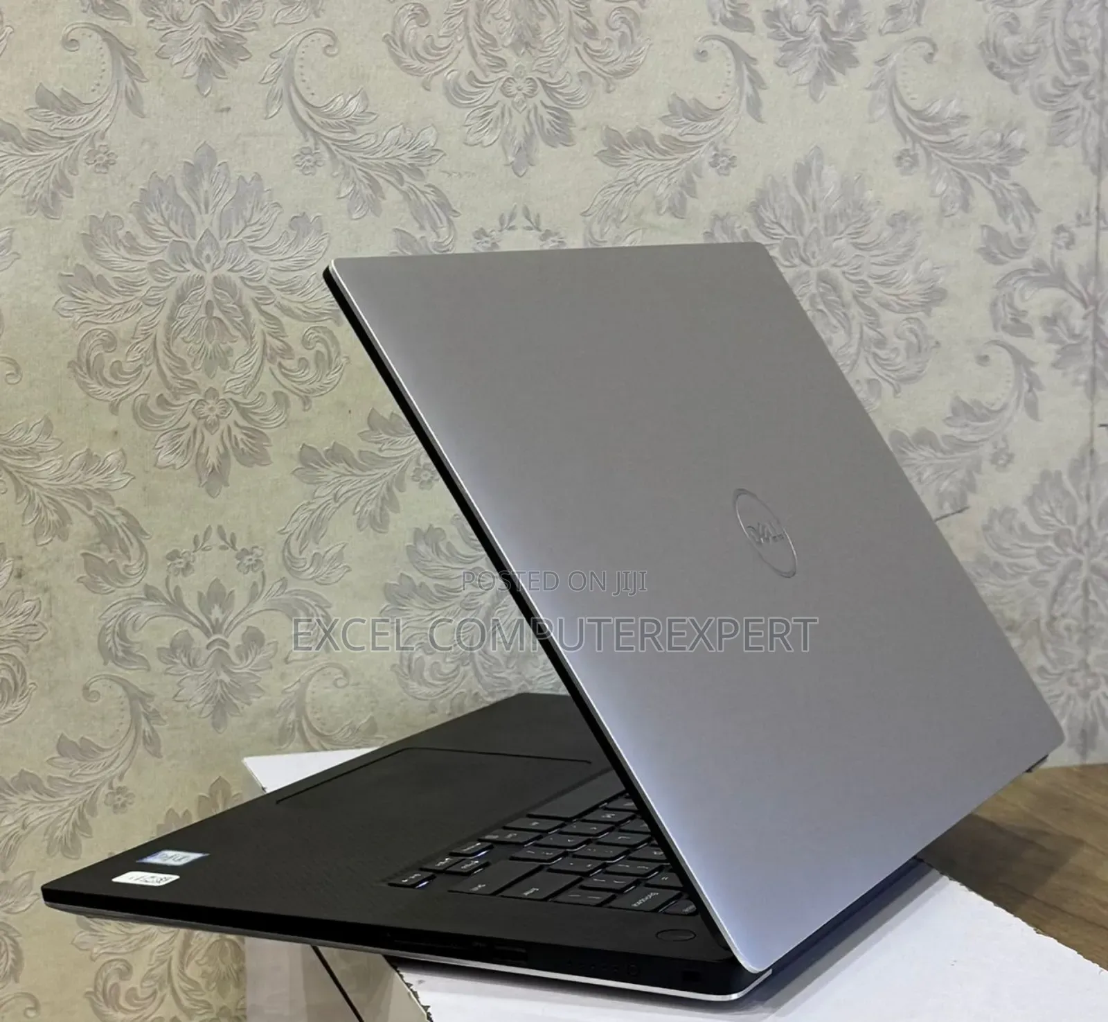 New Laptop Dell Precision 5530 16GB Intel Core I7 SSD 512GB