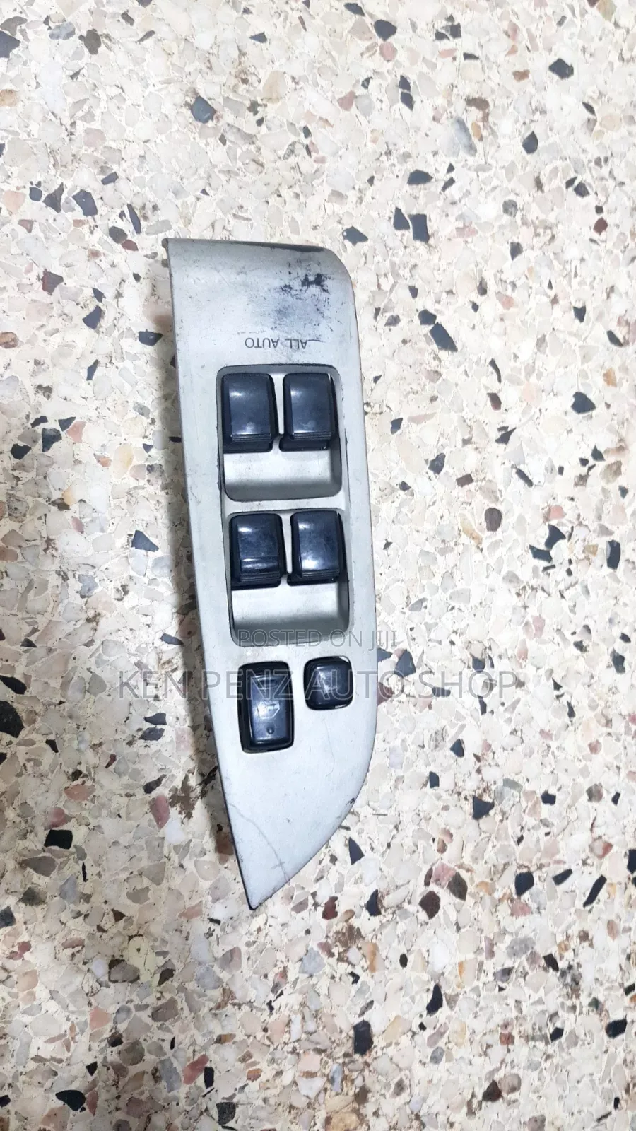 Harrier Kawundo Main Door Panel Switch