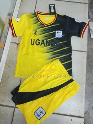 Yellow Uganda Crans for Kids
