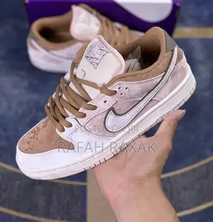 Original Nike Sb Dunk Low Pro “Trocadero Gardens” Sneakers