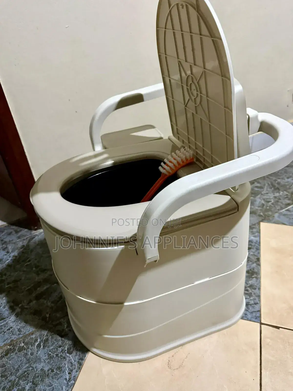 Elders Potable Toilet Set