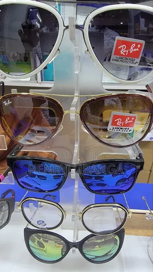 Rayban/Gucci/Ferrari/Louis Vuitton/Cartier, Italy Made Sunglasses