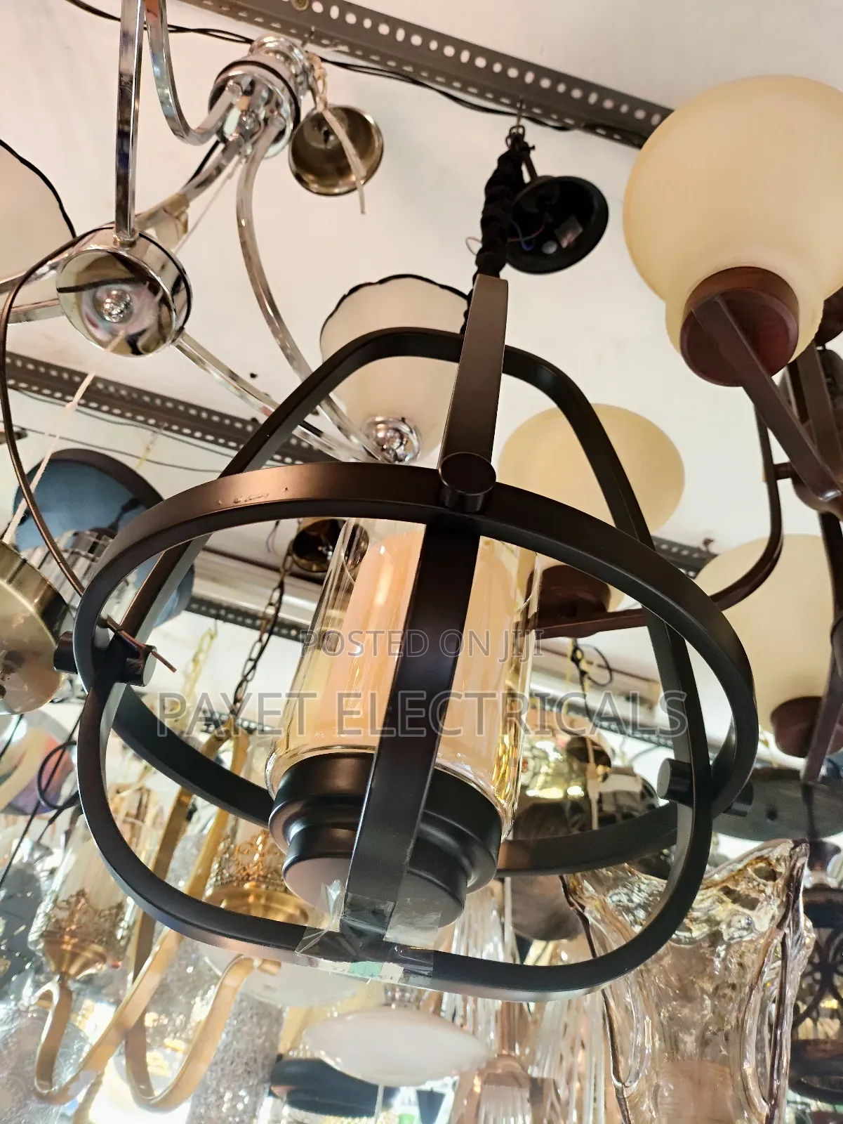 Sino Class Pendant Light